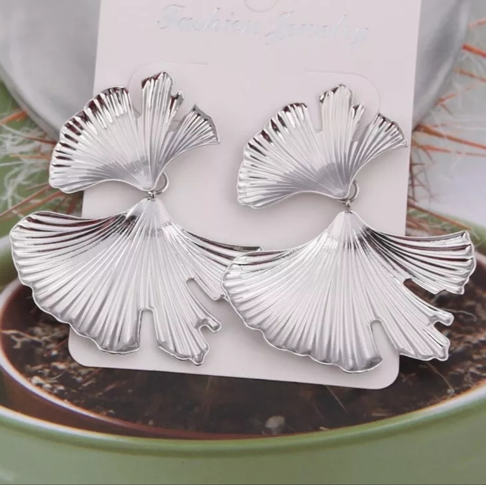 Bohemian Geometric Ginkgo Biloba Leaf Shaped Punk Drop Earrings